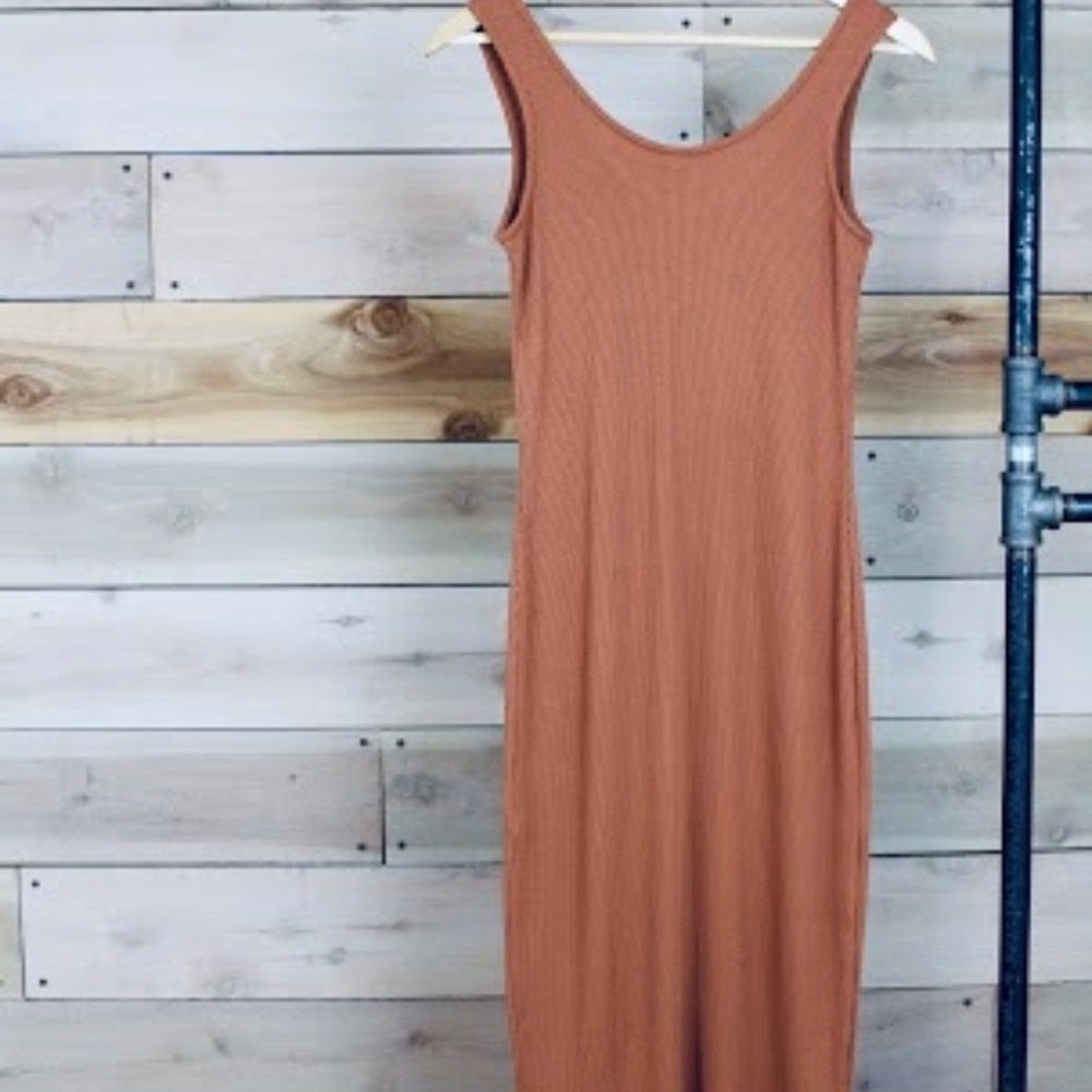 Terracotta, ribbed dress